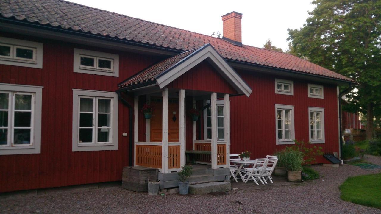 Roeda Stugan Hedemora المظهر الخارجي الصورة